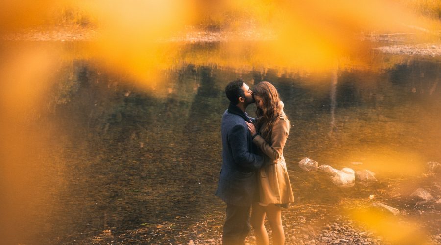 Couple reconnecting — how to fall back in love with your partner when feelings fade