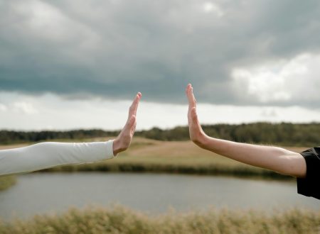 Couple having a calm conversation — how to set healthy boundaries in a relationship