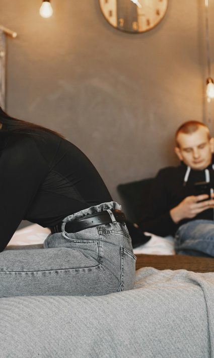 signs you are in a one sided relationship — person sitting alone