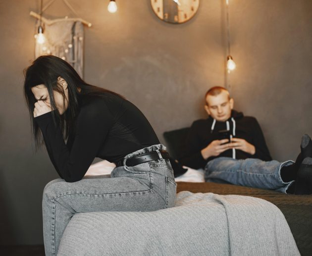 signs you are in a one sided relationship — person sitting alone