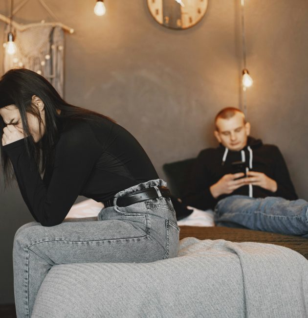 signs you are in a one sided relationship — person sitting alone